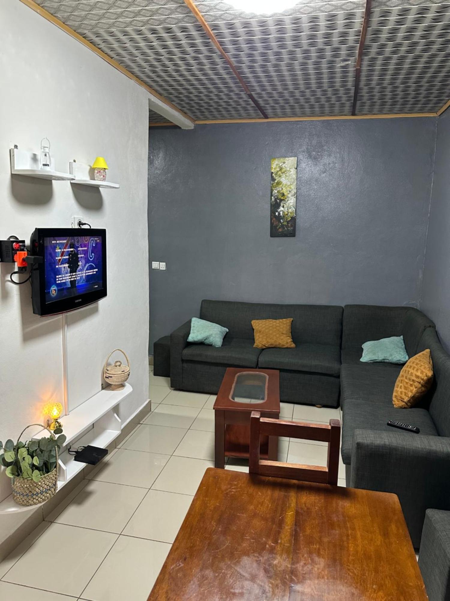 Les Logis De Nouvelle Route Bastos Lejlighed Yaoundé Eksteriør billede