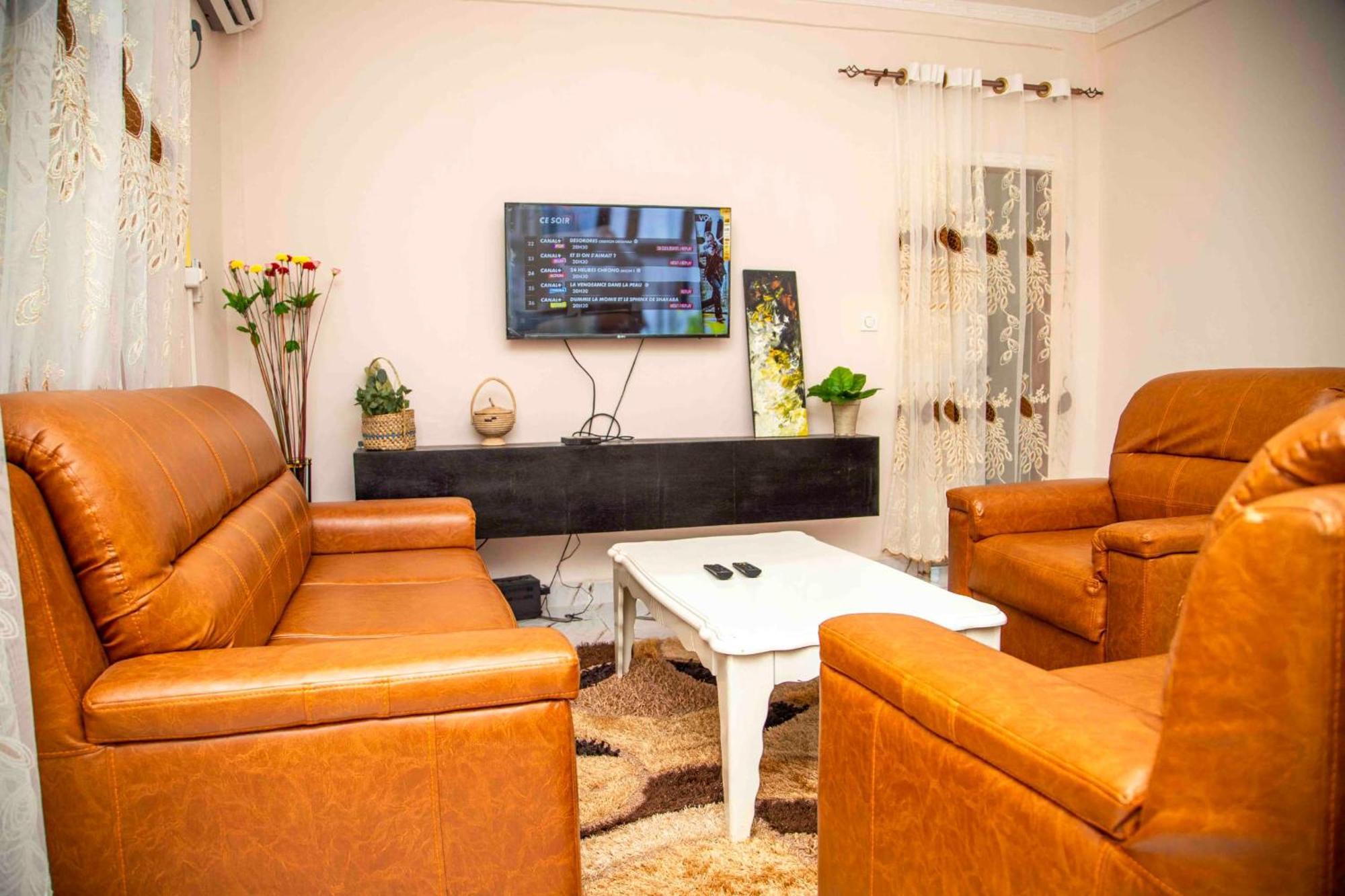 Les Logis De Nouvelle Route Bastos Lejlighed Yaoundé Eksteriør billede
